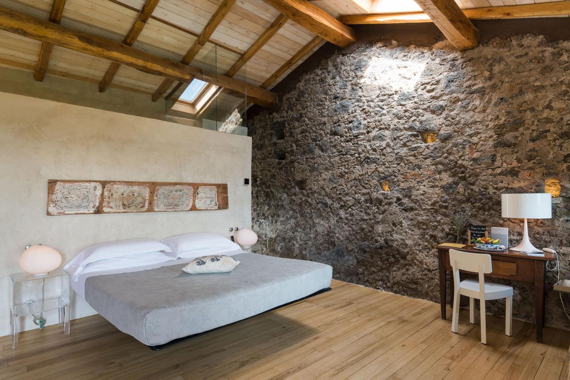 ホテル Monaci Delle Terre Nere ザッフェラーナ・エトネーア エクステリア 写真
