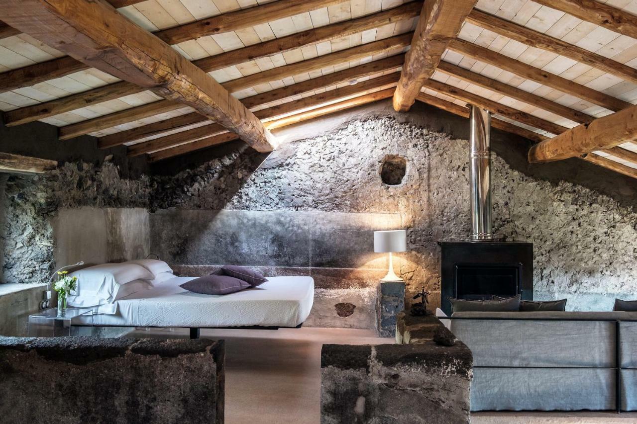 ホテル Monaci Delle Terre Nere ザッフェラーナ・エトネーア エクステリア 写真
