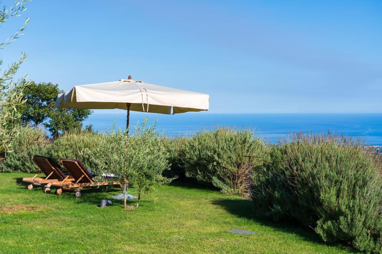 ホテル Monaci Delle Terre Nere ザッフェラーナ・エトネーア エクステリア 写真